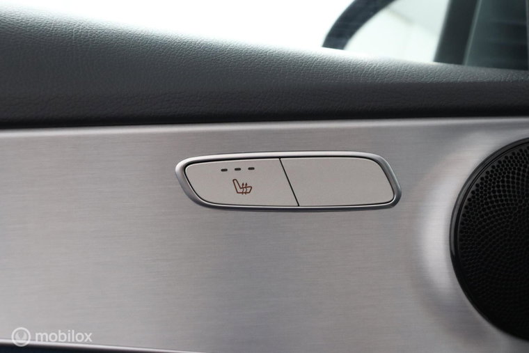 Vehicle Image 48