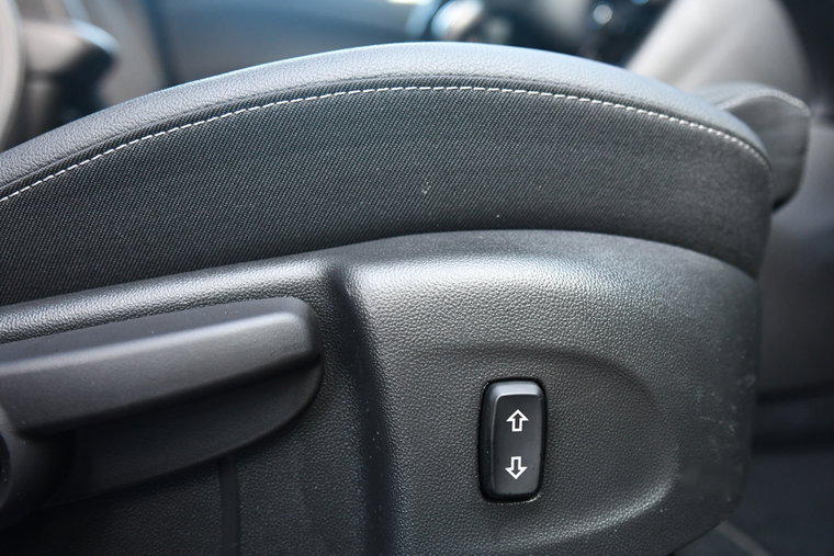 Vehicle Image 23