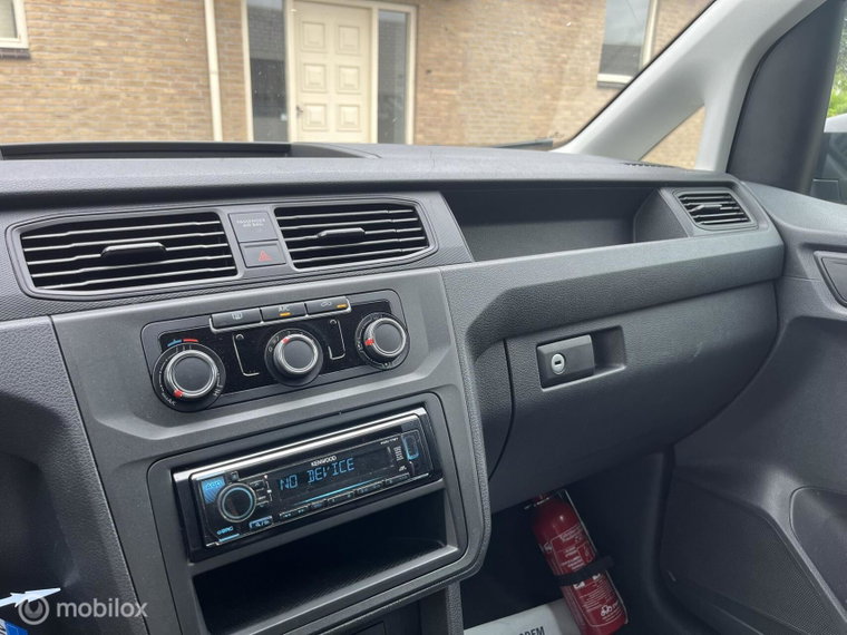 Vehicle Image 29