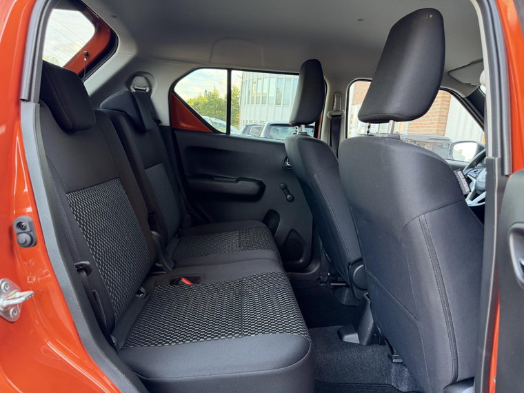 Vehicle Image 22