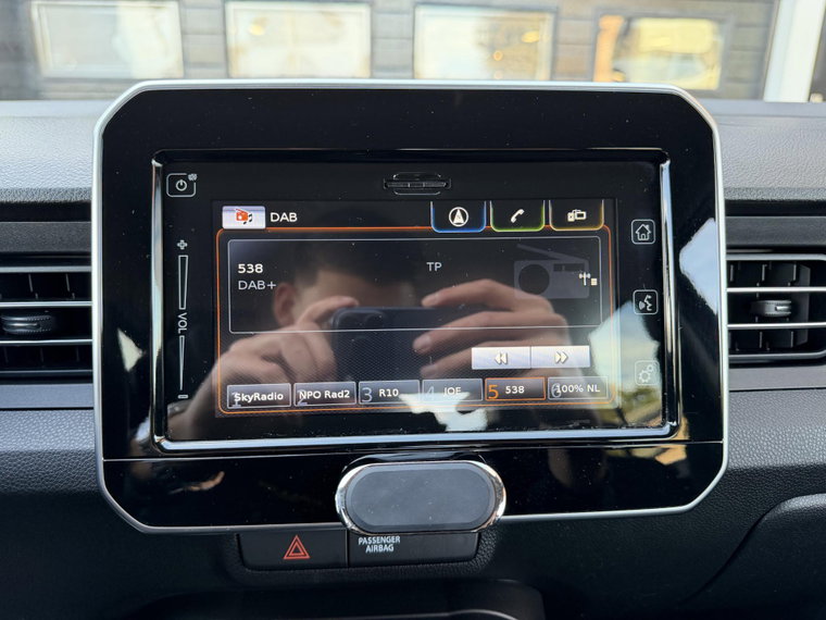 Vehicle Image 37