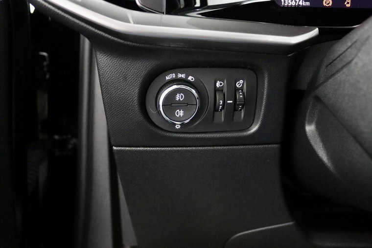 Vehicle Image 41