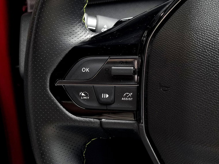 Vehicle Image 42