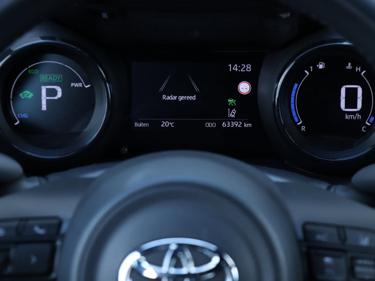 Vehicle Image 15