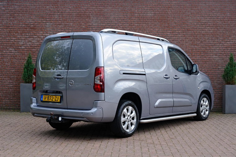 Vehicle Image 26
