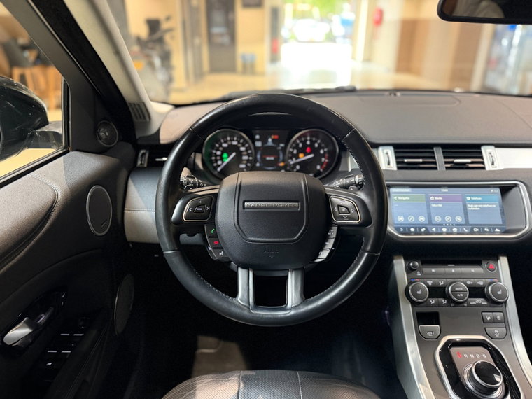 Vehicle Image 27