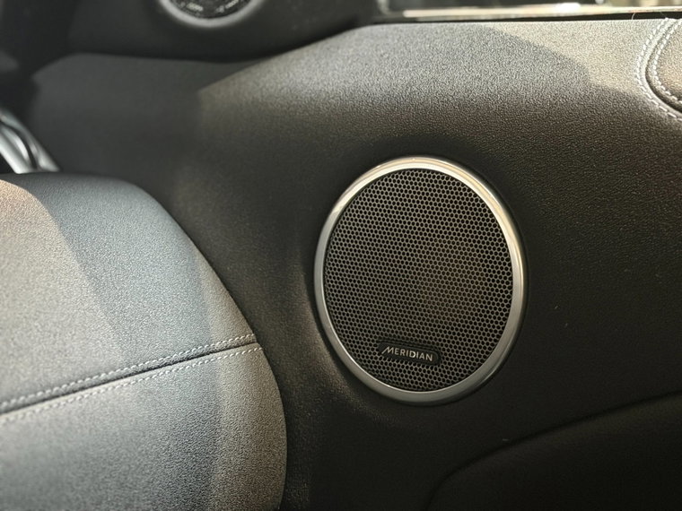Vehicle Image 41
