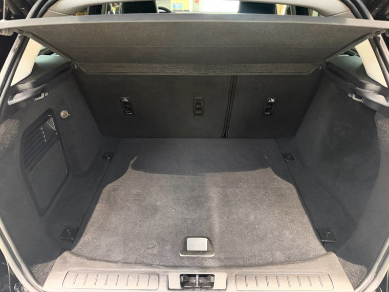 Vehicle Image 50
