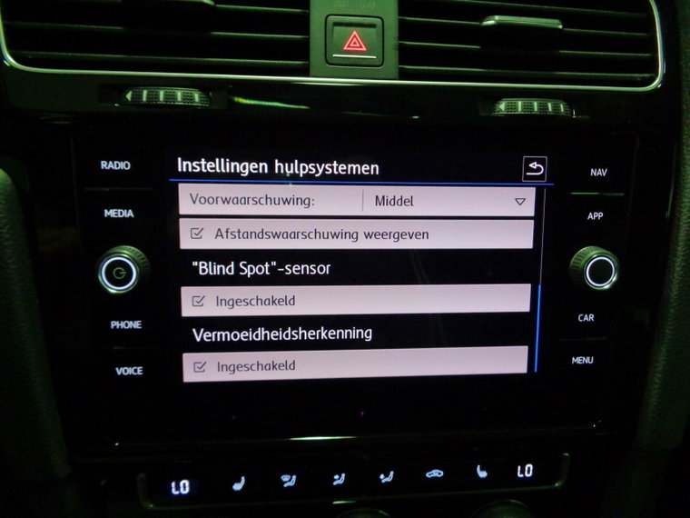 Vehicle Image 25