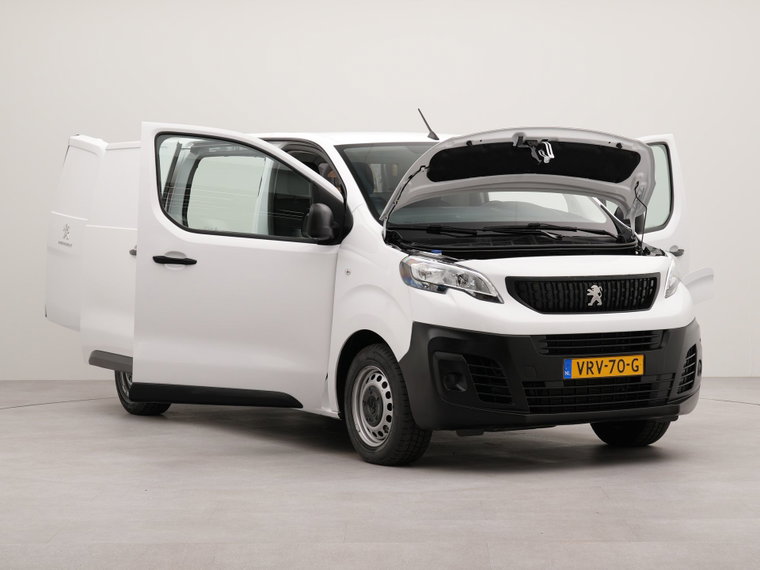 Vehicle Image 48