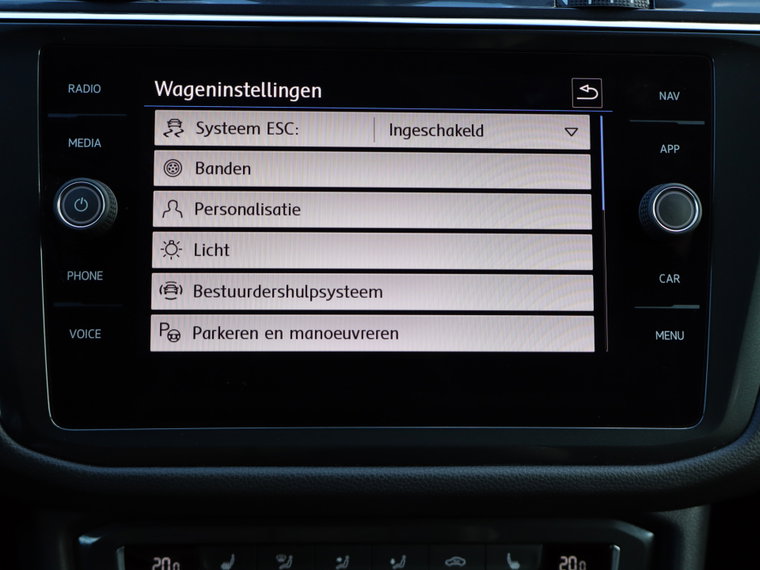 Vehicle Image 27