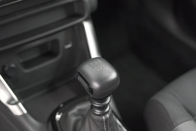 Vehicle Image 28