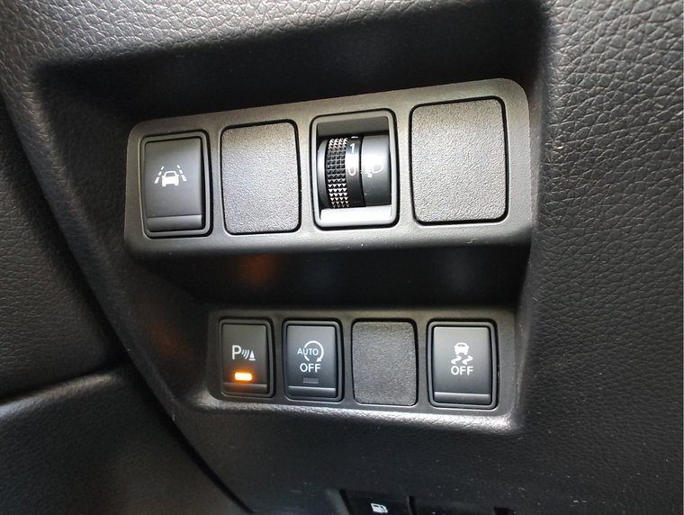 Vehicle Image 24