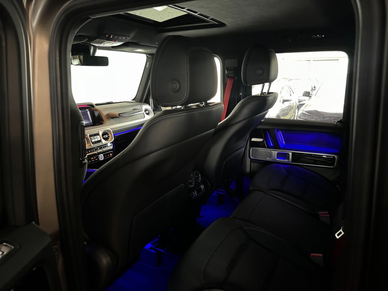 Vehicle Image 36