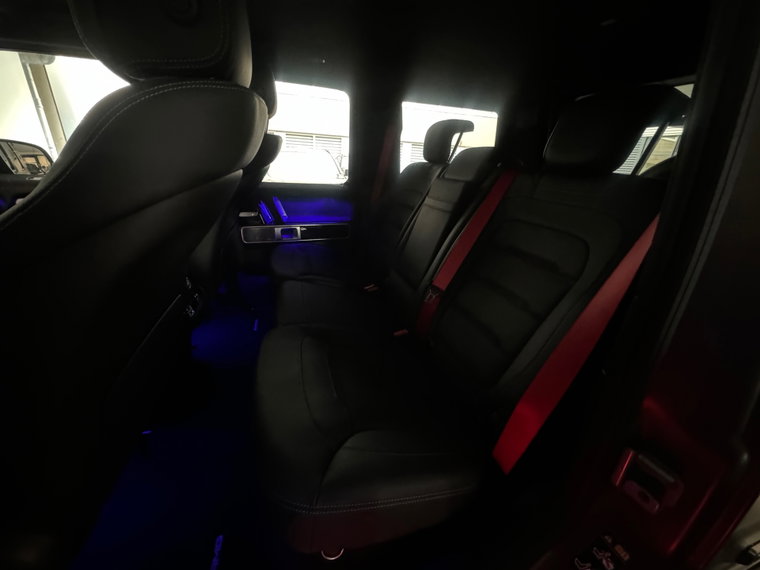 Vehicle Image 37