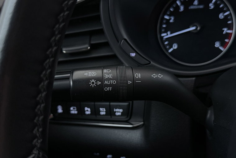 Vehicle Image 31