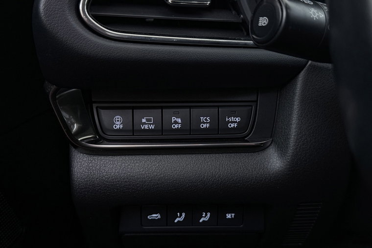 Vehicle Image 35