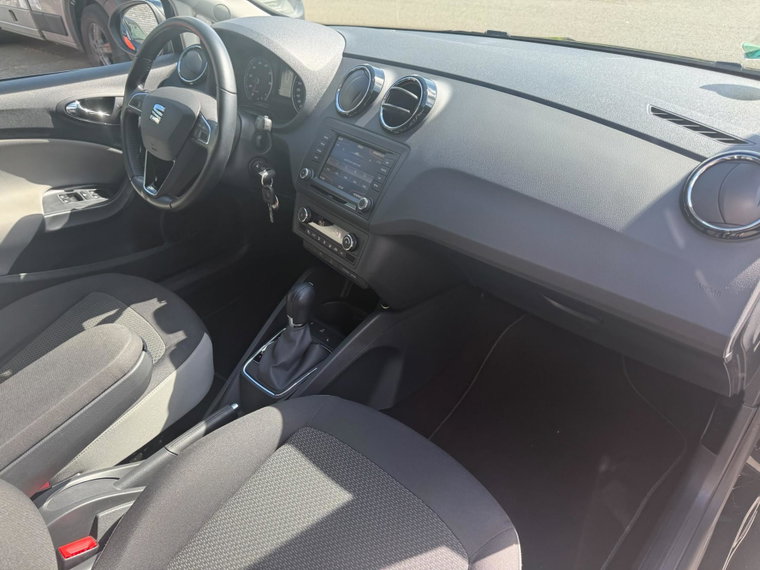Vehicle Image 37