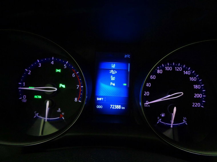 Vehicle Image 13