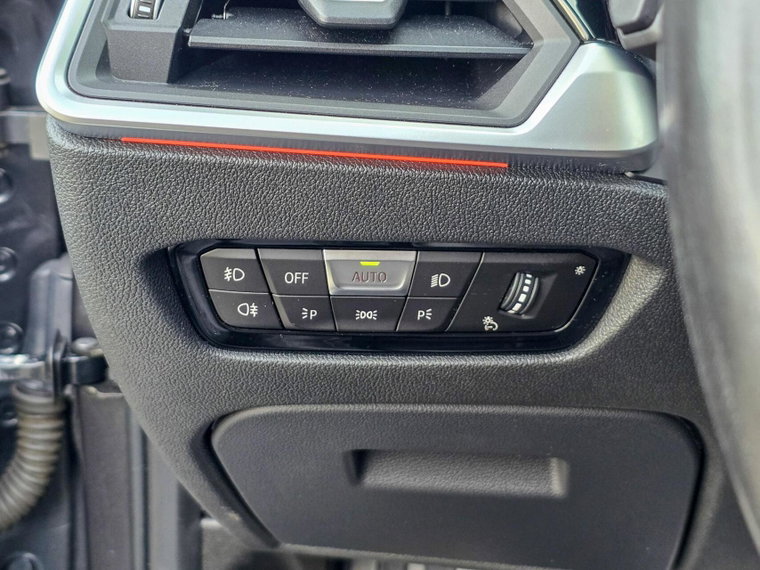 Vehicle Image 51