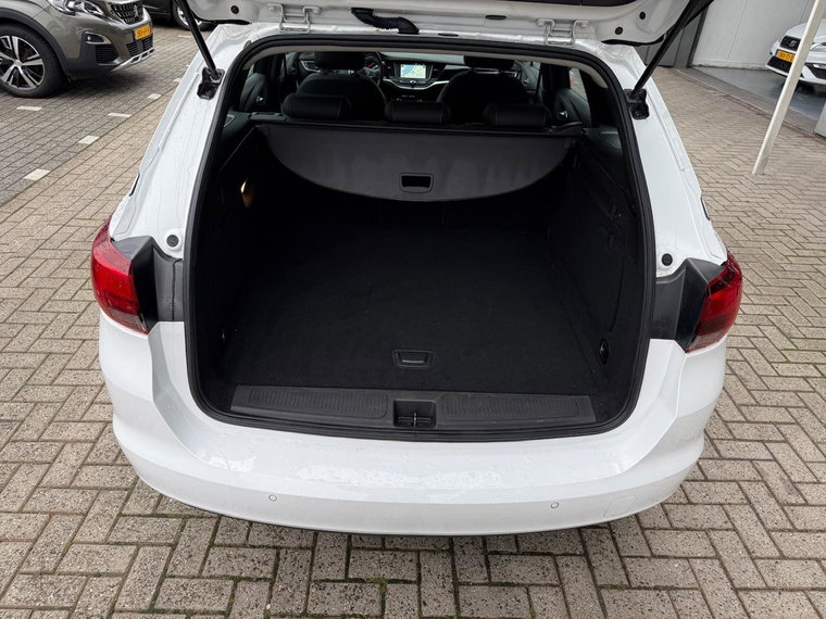 Vehicle Image 27