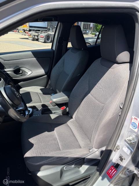 Vehicle Image 11