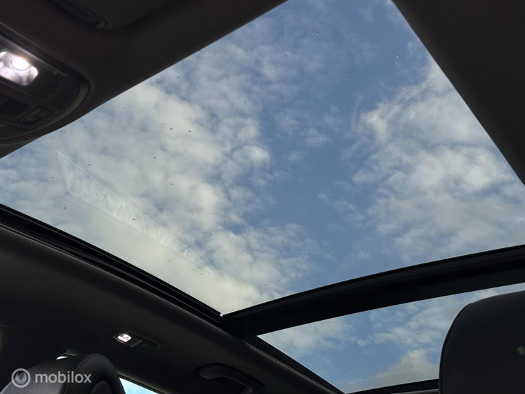 Vehicle Image 51