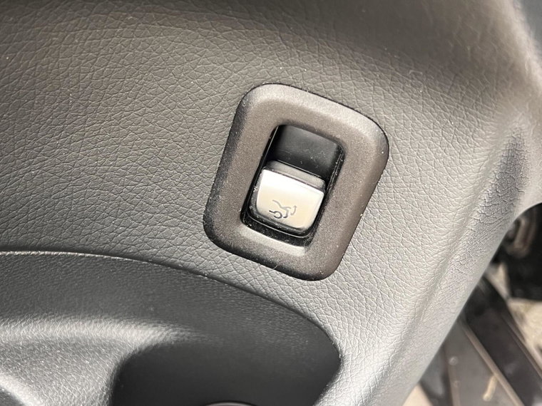 Vehicle Image 45