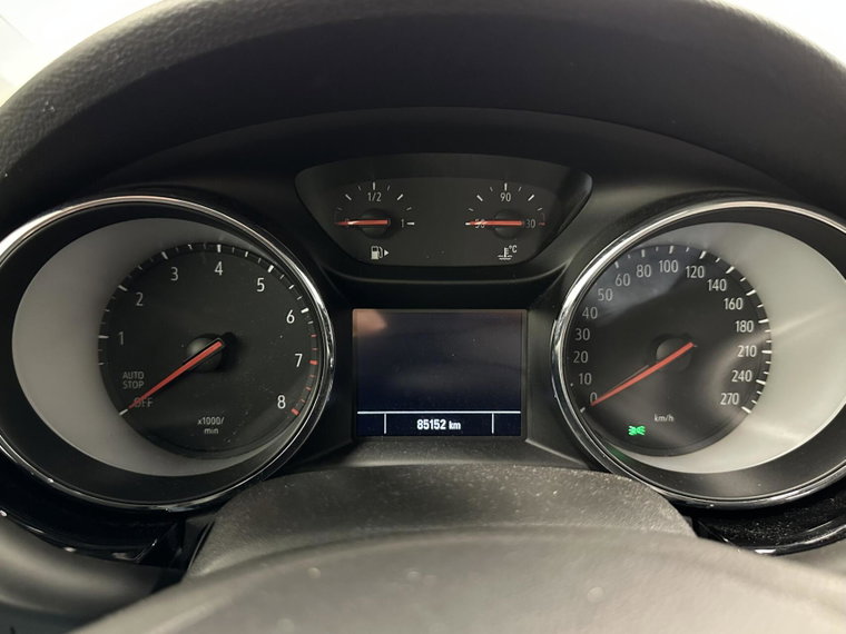 Vehicle Image 24
