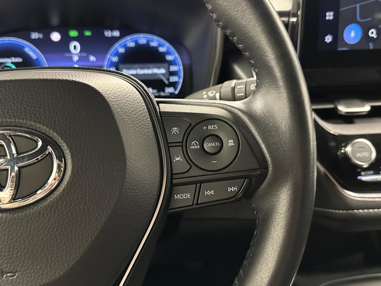 Vehicle Image 21