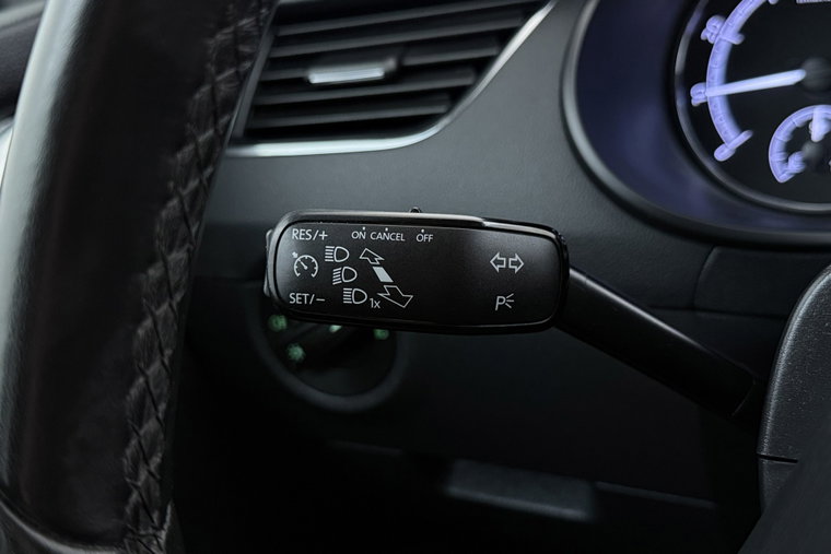 Vehicle Image 33