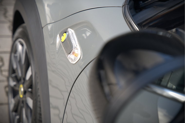 Vehicle Image 18