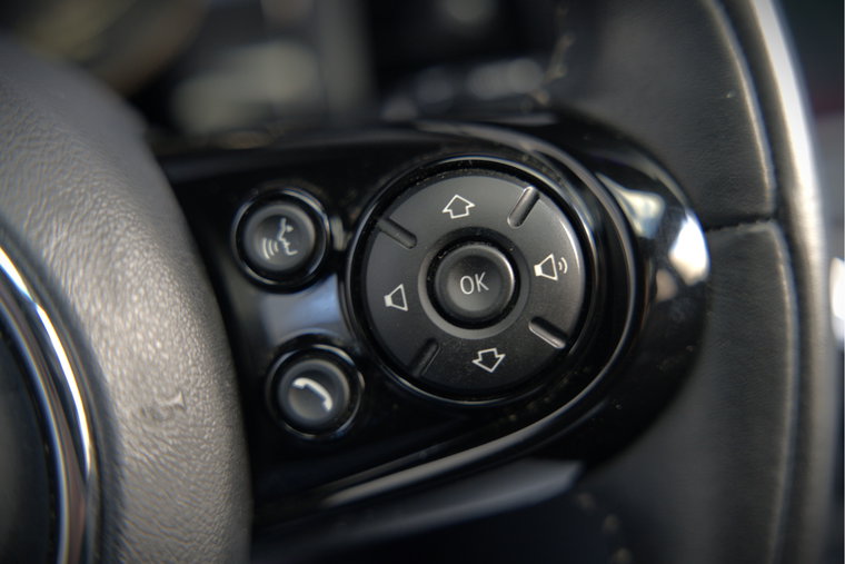 Vehicle Image 37