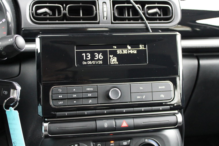 Vehicle Image 27