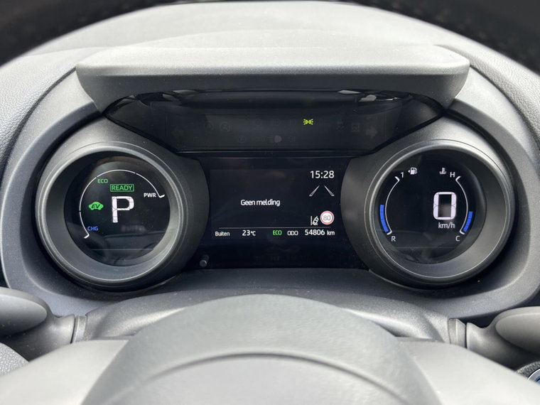 Vehicle Image 21