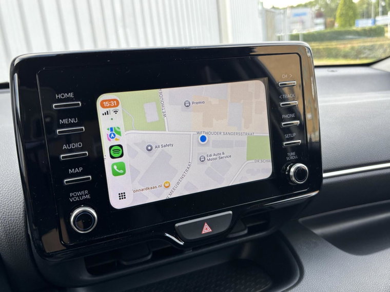Vehicle Image 11