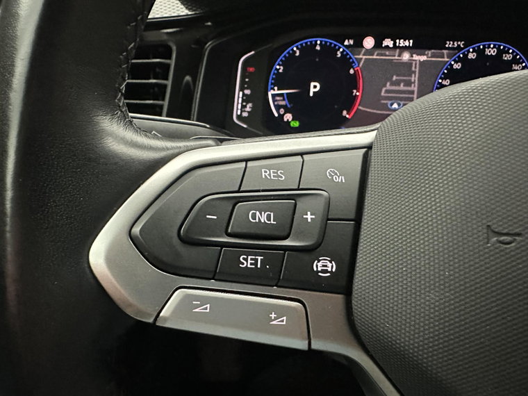 Vehicle Image 26