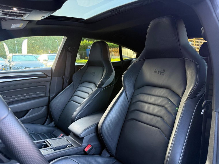 Vehicle Image 38