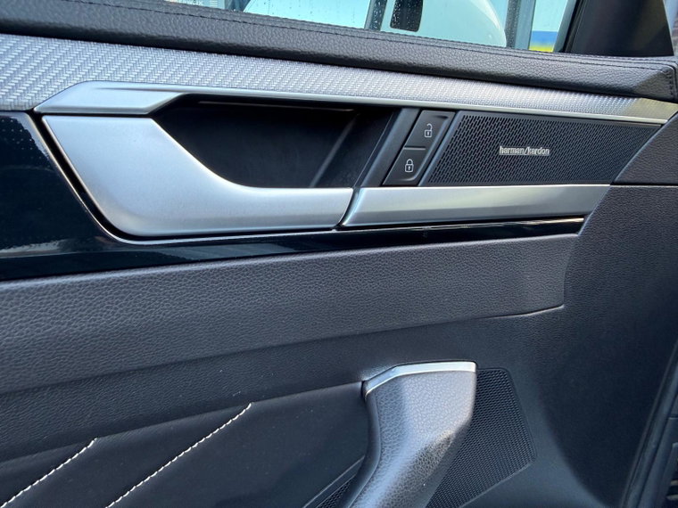 Vehicle Image 41