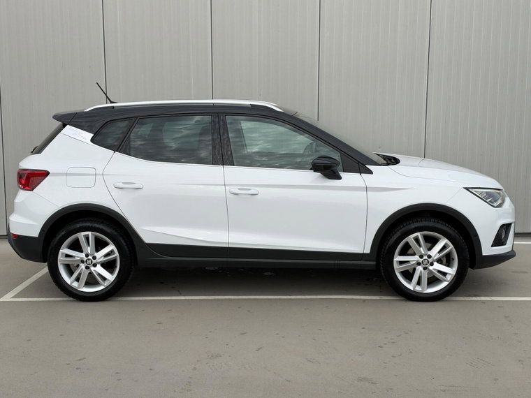Vehicle Image 35