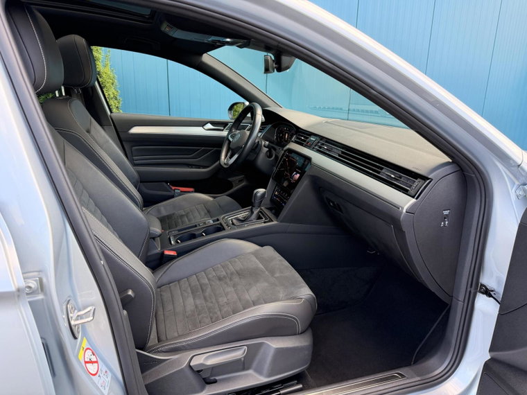 Vehicle Image 48