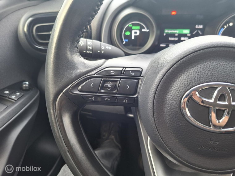 Vehicle Image 17