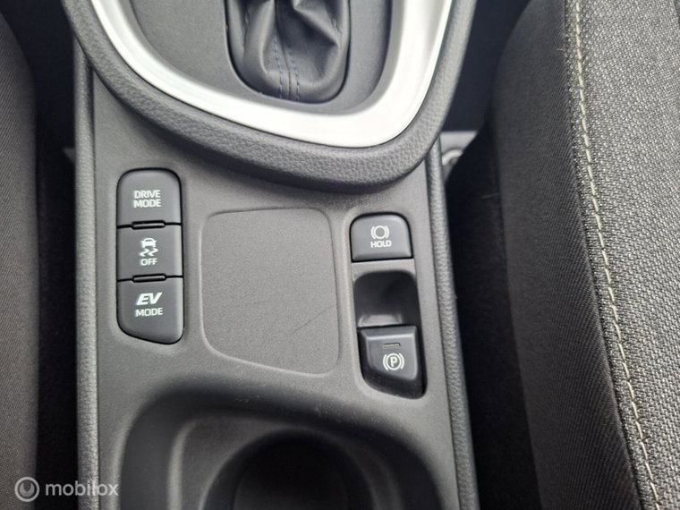 Vehicle Image 22