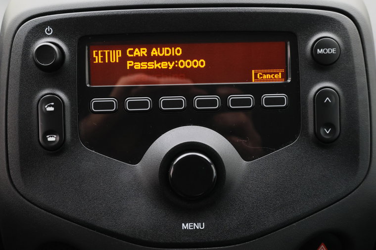 Vehicle Image 30