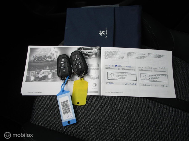 Vehicle Image 15