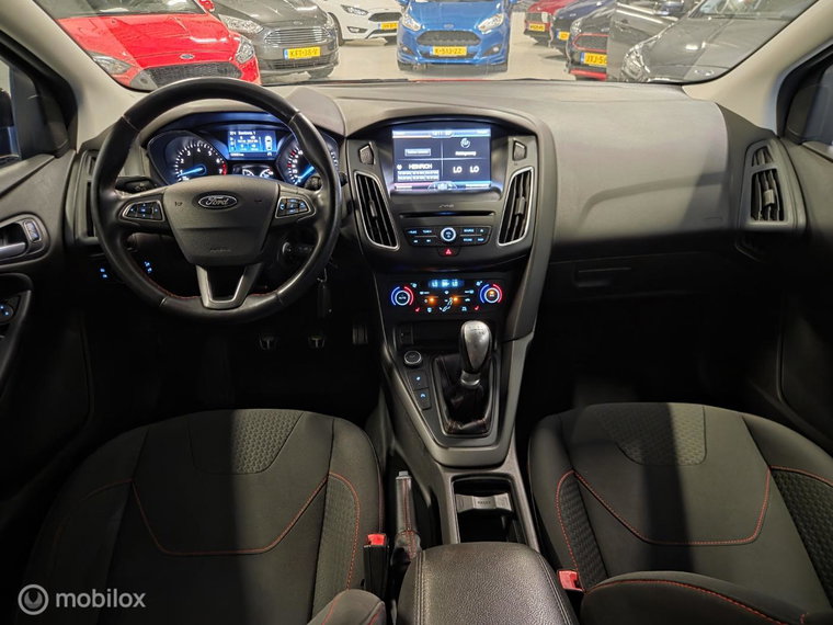 Vehicle Image 15