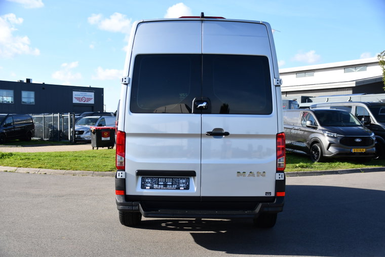 Vehicle Image 34