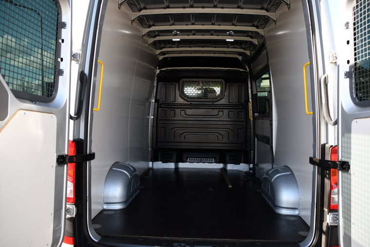 Vehicle Image 36