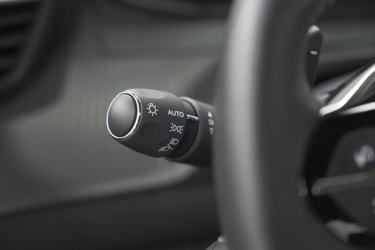 Vehicle Image 37