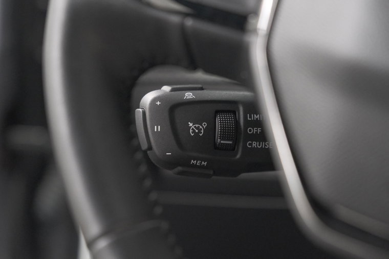 Vehicle Image 39